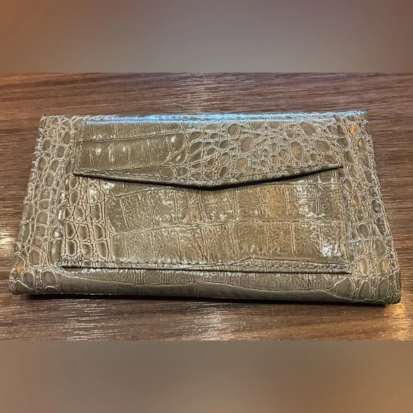 Elegant Crocodile-Embossed Clutch genuine leather - Picture 2 of 9